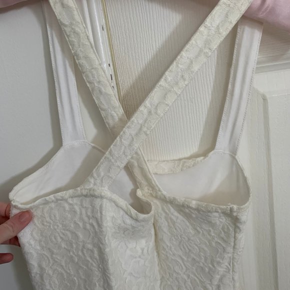Lace Abercrombie Dress - Picture 3 of 3